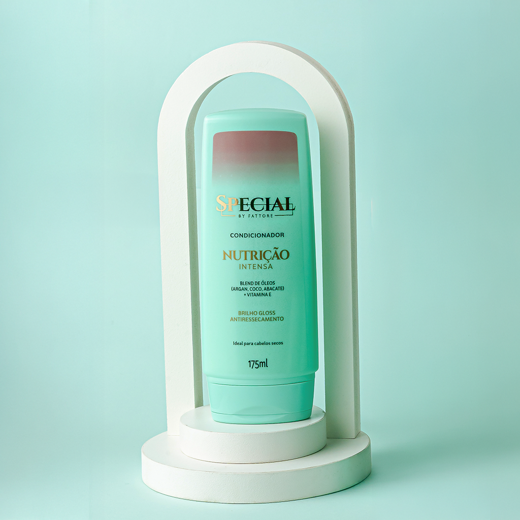 Kit Nutrição Intensa Special by Fattore Shampoo 250ml + Condicionador 175ml – Nutrição e Maciez