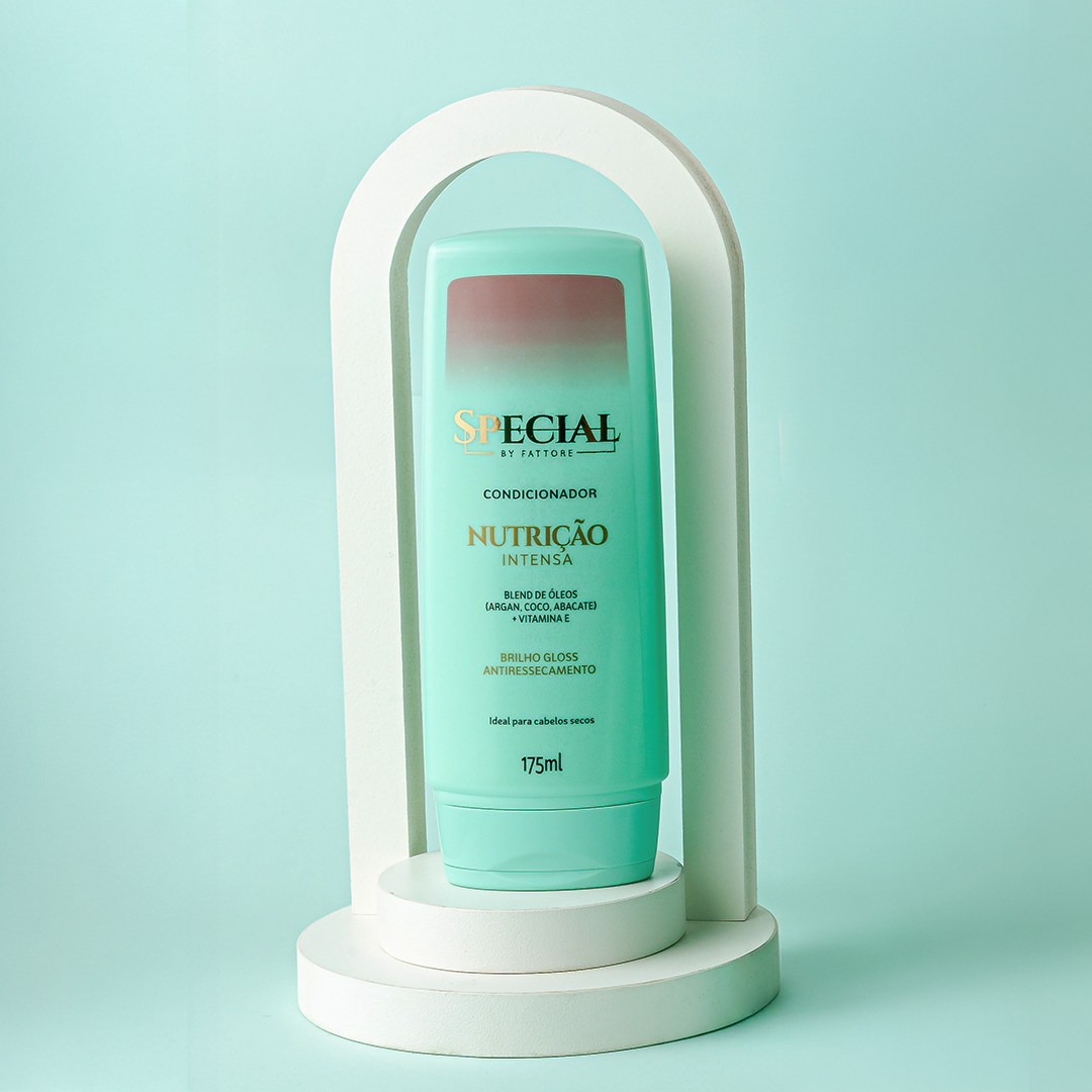 Kit Nutrição Intensa Special by Fattore Shampoo 250ml + Condicionador 175ml – Nutrição e Maciez