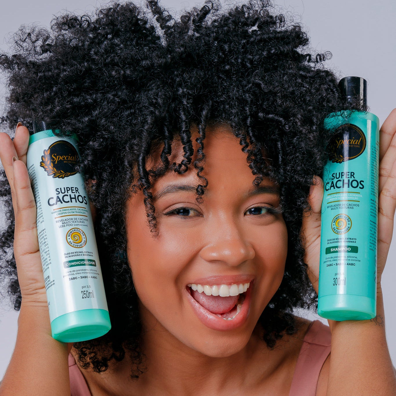Kit Super Cachos Special by Fattore Shampoo + Condicionador – Definição e Controle do Frizz